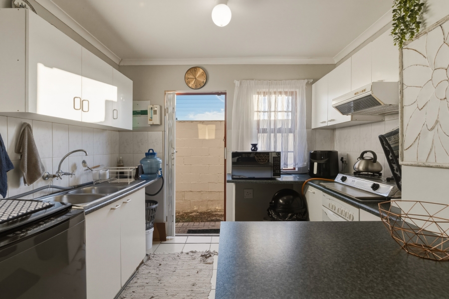 2 Bedroom Property for Sale in Fairview Golf Estate Western Cape